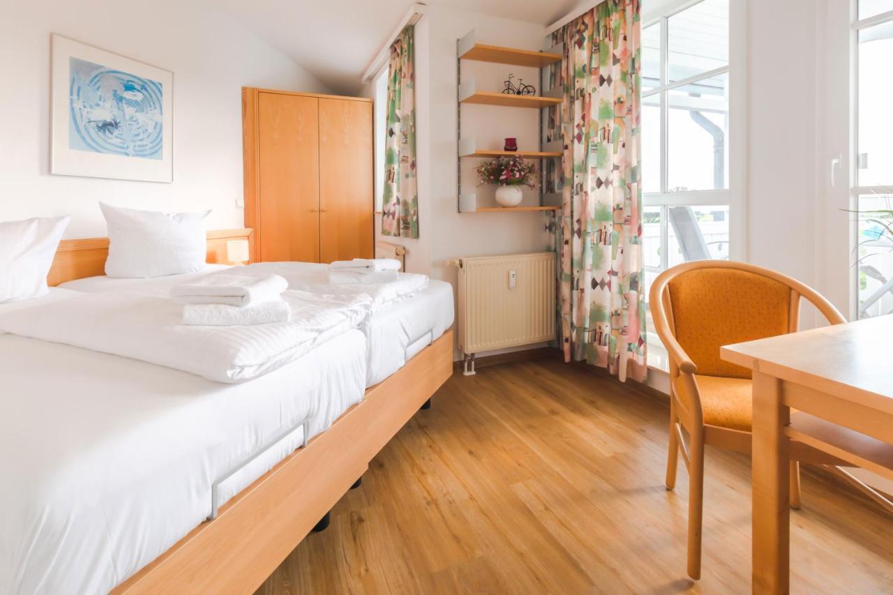 Appartement Vilm mit Seeblick und Balkon Sellin  Exterior foto